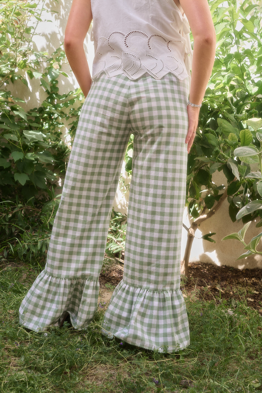 Gingham Giggle Frills (S/M)